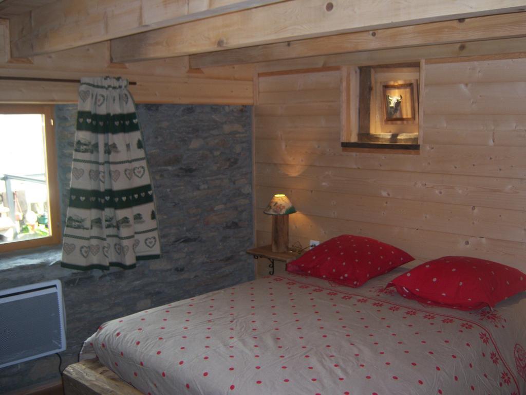 Les Granges De La Fontaine Villa Antignac Kamer foto
